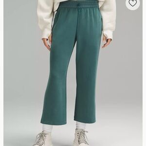 lululemon athletica softstreme high rise straight leg cropped pants teal